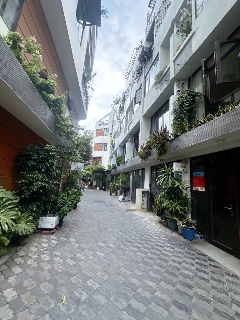  NHỈNH 8 TỶ TL
CX PHÚ LÂM B, KHU ẨM THỰC GALAXY- KINH DƯƠNG VƯƠNG, QUẬN 6 