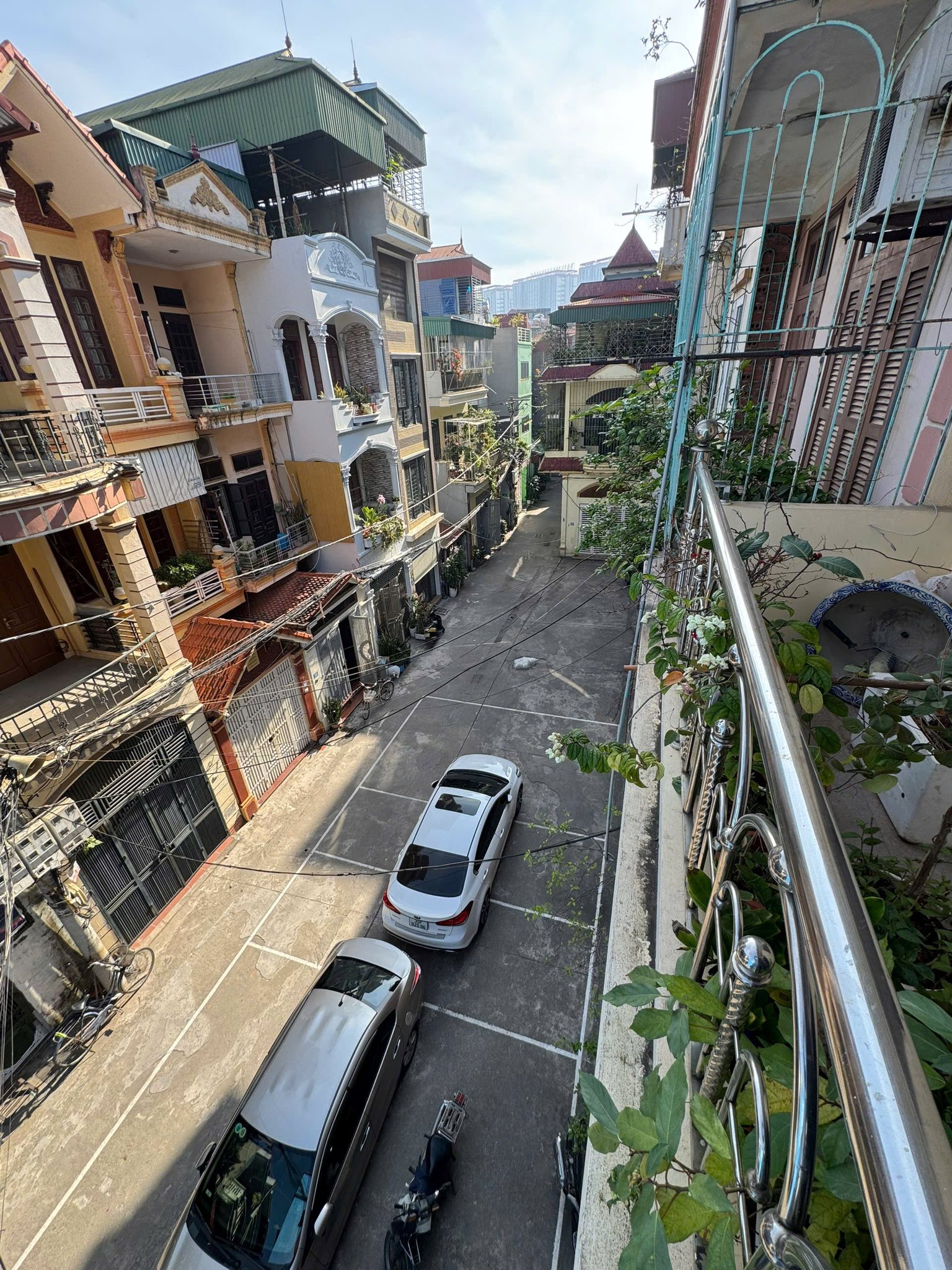  TRUNG TÂM PHỐ NGỌC THỤY, LÔ GÓC 52M2, MẶT TIỀN 4M, Ô TÔ TRÁNH DỪNG ĐỖ - 12.X TỶ 