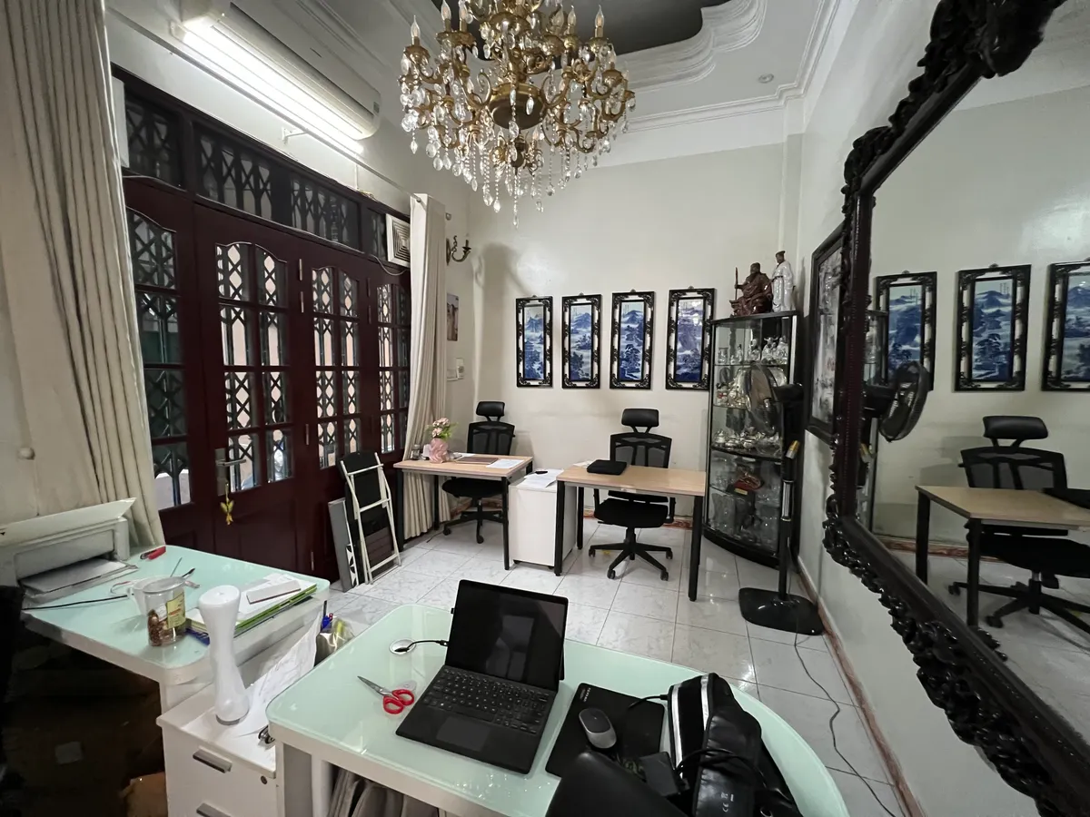  Bán Nhà Ô Đồng Lầm 38/41m2. 6 tầng. mặt tiền 11m. giá 14 tỷ Đống Đa Hà Nội 