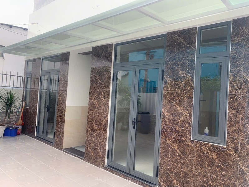  Bán nhà trong ngõ đường Số 13, Linh Chiểu, Thủ Đức. DT 151m2, 6PN, SH, giá 8.6 tỷ. 