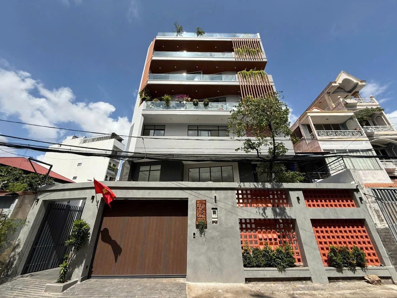  NHÀ CAO 7 TẦNG – GIÁ TỐT  – CHÍNH CHỦ CẦN CHO THUÊ NHANH TẠI 15 Đường Bến Cát, Phường 7, Tân Bình 