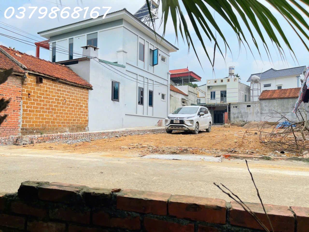  Bán nhanh lô góc 150m2 Hạ Bằng đi bộ ra Metro, tiềm năng tăng giá cao 