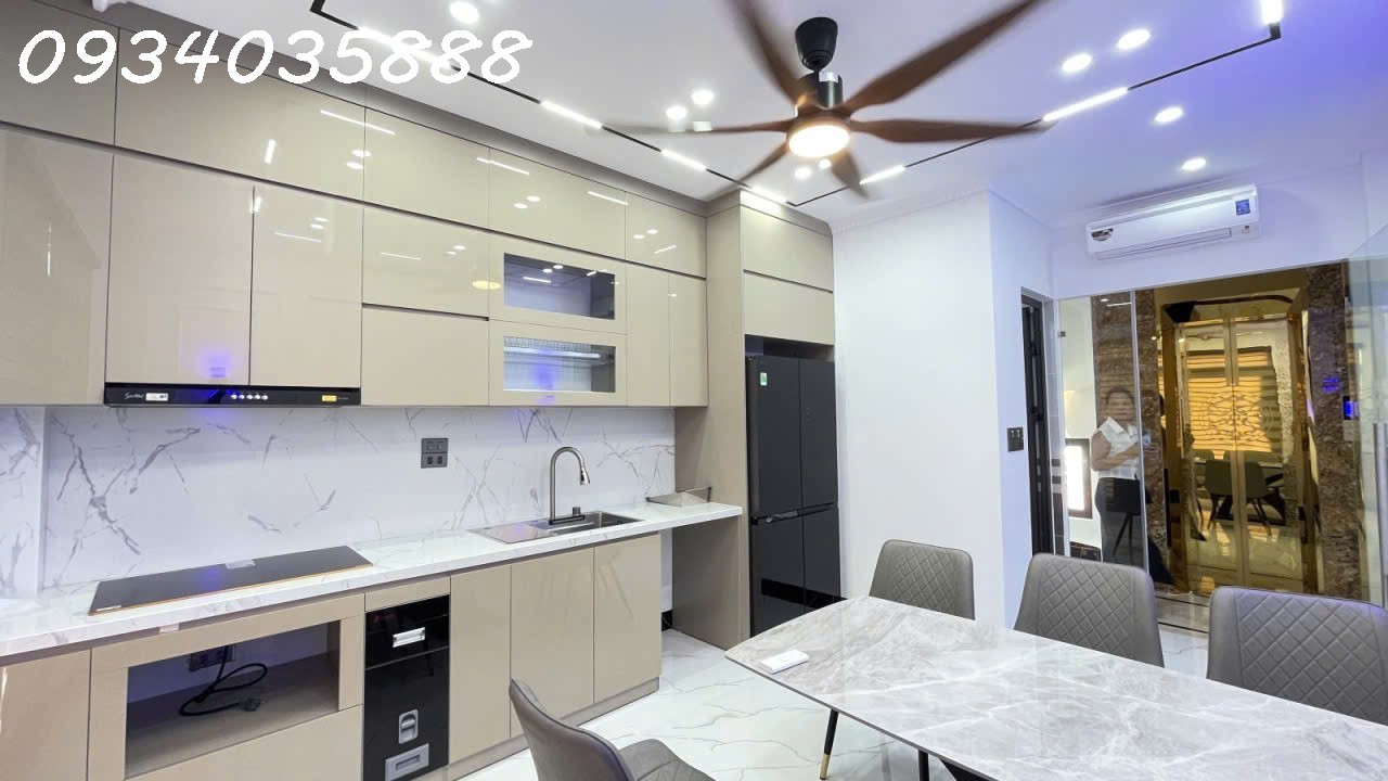  Bán nhà mới Ngọc Thụy – 36m² – 6 tầng thang máy – 10.xx  tỷ – Long Biên 