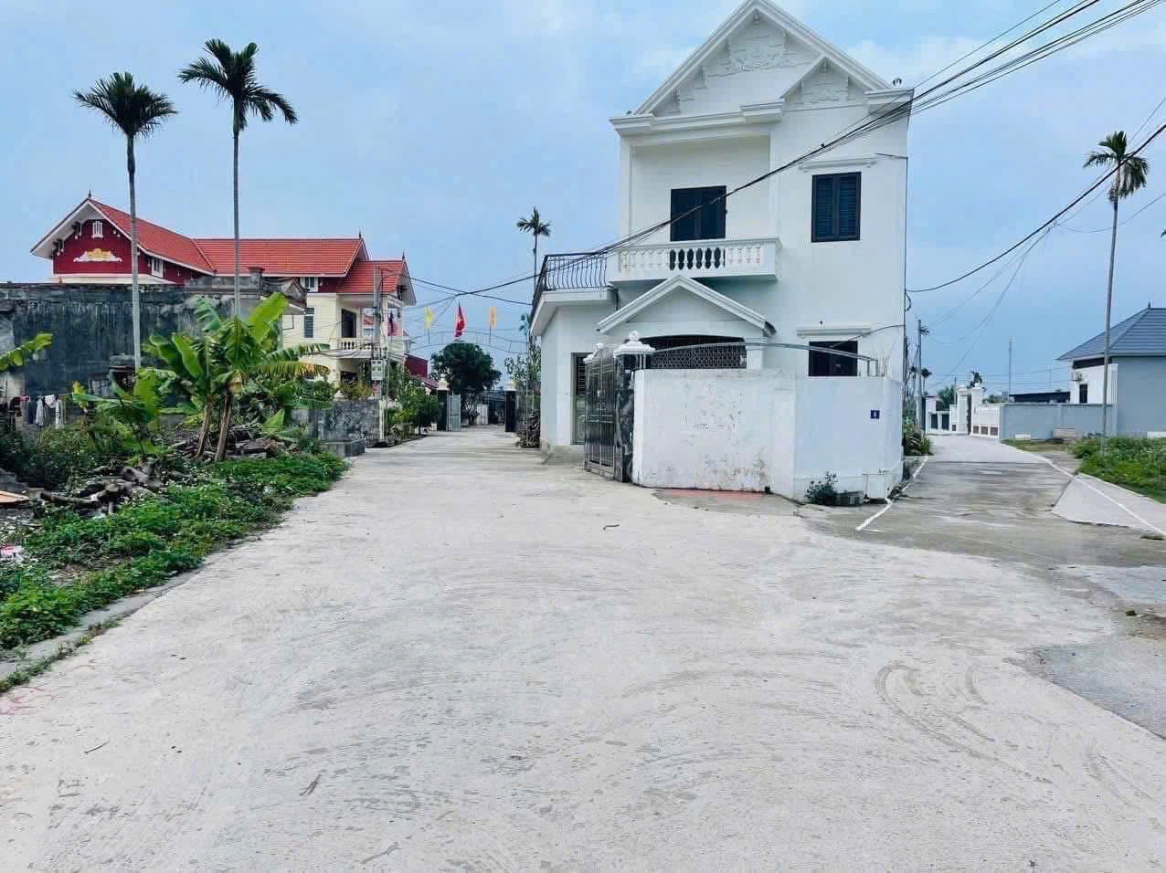  MỞ BÁN 13 LÔ F0 NGÕ 100 TƯ THỦY – HẠ TẦNG NHỰA 5M – GIÁ CHỈ TỪ 8XX TRIỆU – ZALO 0567 222 555 