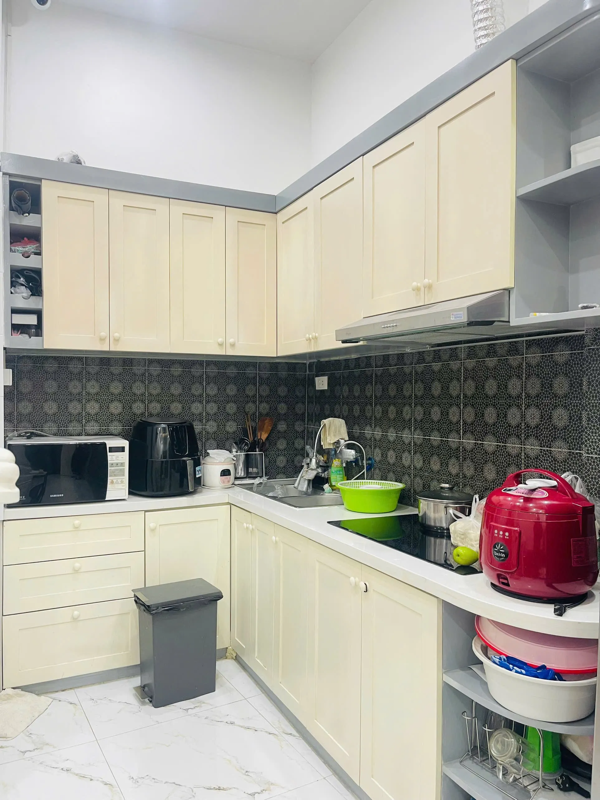  Bán Nhà Minh Khai 22m2. 5 tầng. mặt tiền 3.1m. giá đẹp 5.7 tỷ Hai Bà Trưng Hà Nội 