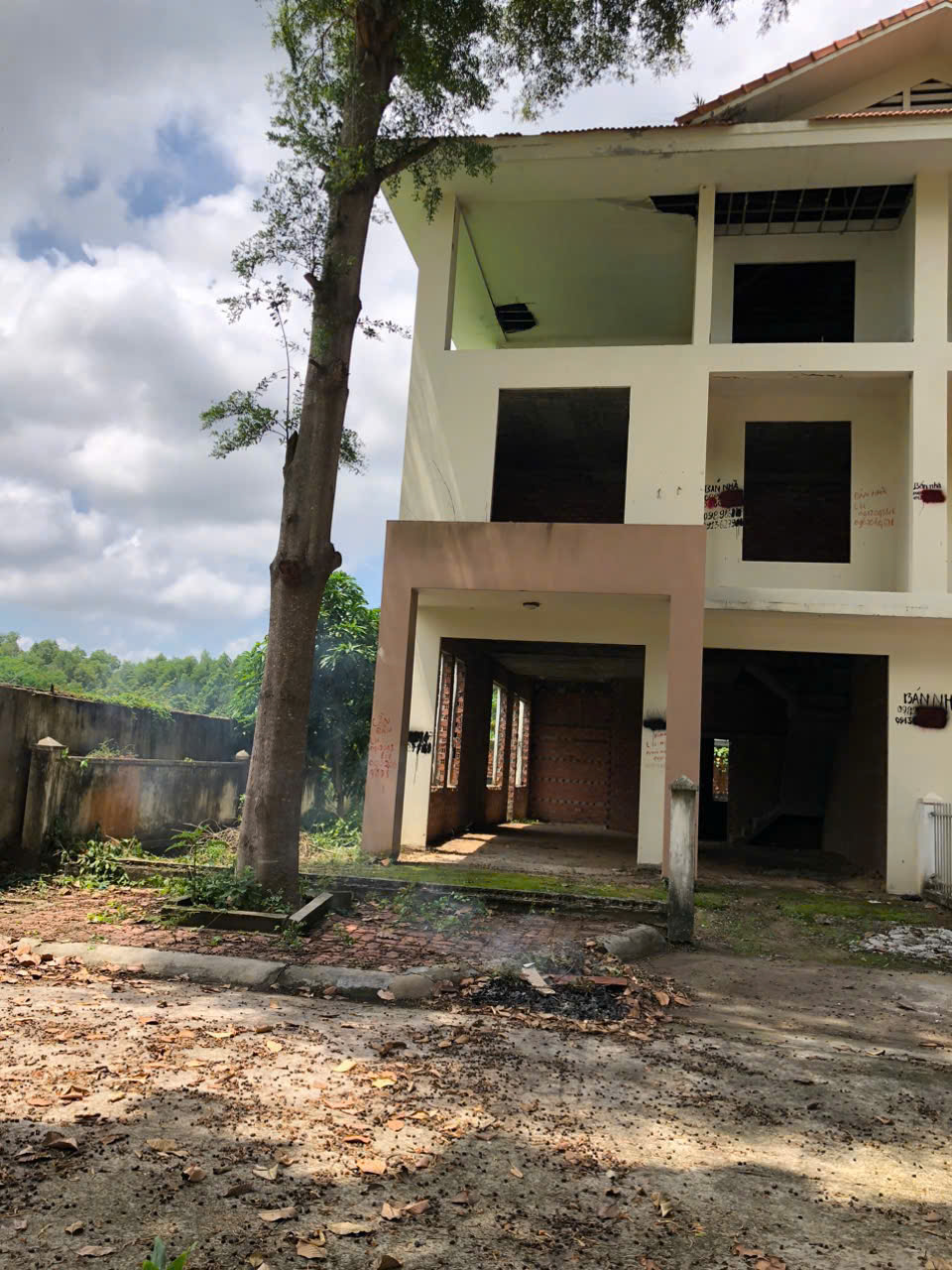  BÁN BIỆT THỰ FIELD VILLA – MẶT TIỀN HÙNG VƯƠNG – PHƯỜNG HÒA LONG, BÀ RỊA – 200M² – GIÁ 7.6 TỶ 