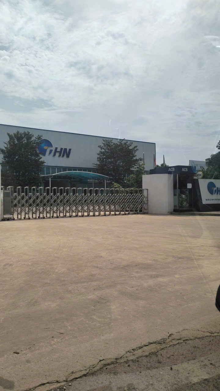  Xả lỗ lô đất Thạch Qảng, TH. Vị trí đắc địa Sát KCN, ngay đường mòn Hồ Chí Minh, Diện tích 212,4m2  full thổ cư giá 195 triệu 