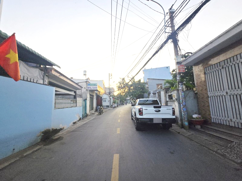  Ngộp bank Bán Gấp Mặt tiền KD Sầm Uất 68m2_4x17m Chỉ 7,2 Tỷ Gần Đình Phong Phú Tăng Nhơn Phú B 