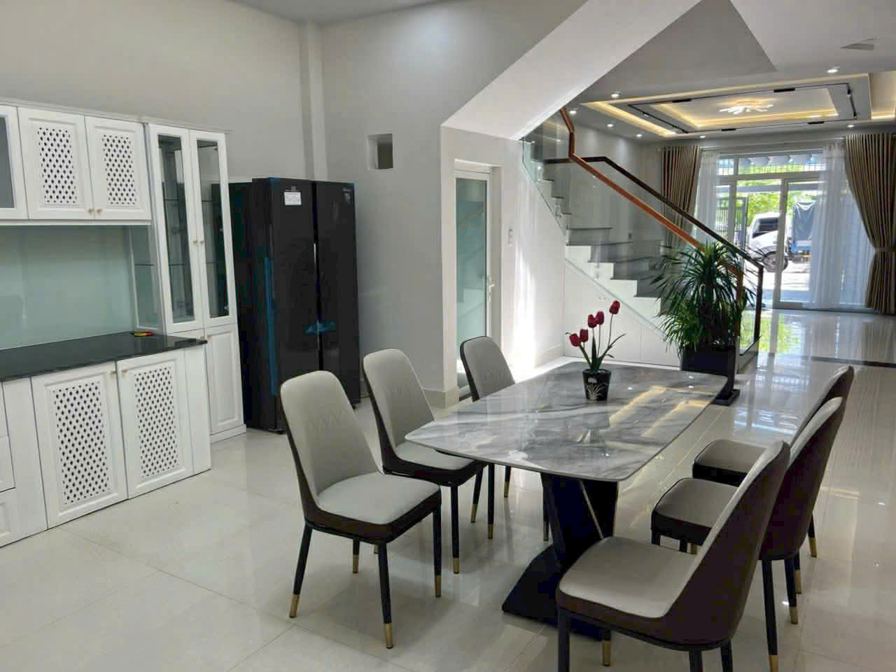  CẦN BÁN NHÀ 3 TẦNG HUỲNH NGỌC ĐỦ, NHÀ MỚI XÂY RẤT ĐẸP 