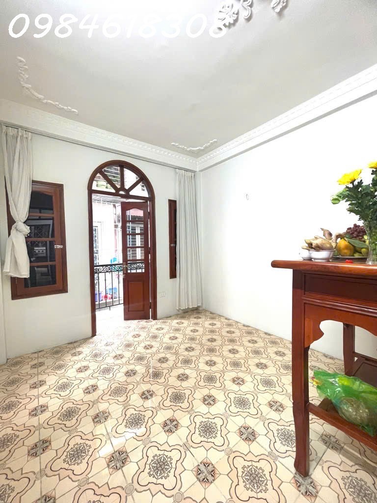  Bán nhà Xuân Thủy Cầu Giấy  – 57m² – Ô tô đỗ cửa – Giá 15.6 tỷ 