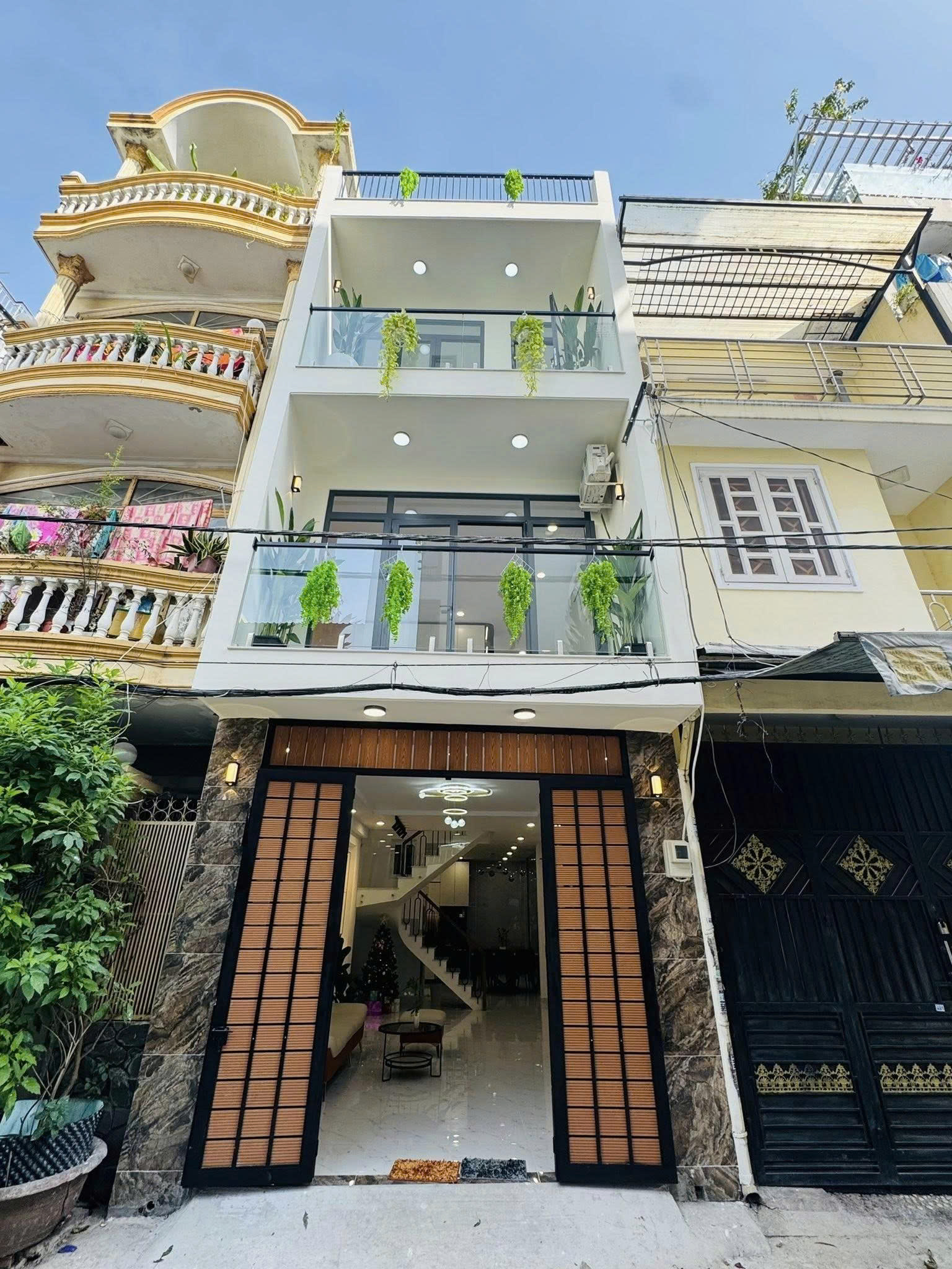  Bán nhà HXH 8m Tô Hiệu - thông qua Phan Anh, Hòa Bình, 4x14m, 3 Tầng, 4PN, 8,4 tỷ. 