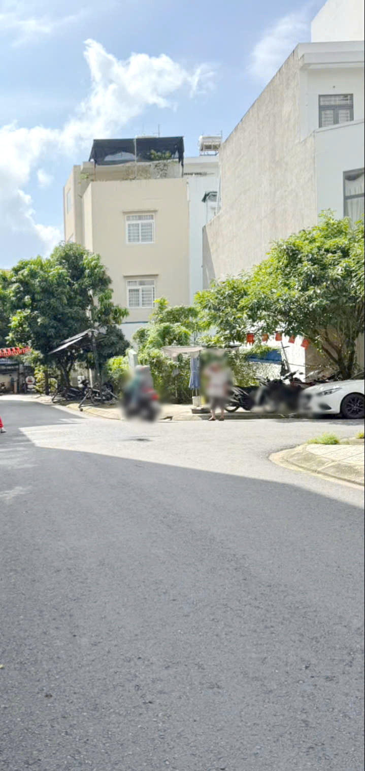  Bán lô đất góc 2 mặt tiền đường Số 2 KDC Bông Sao P5 Q8 