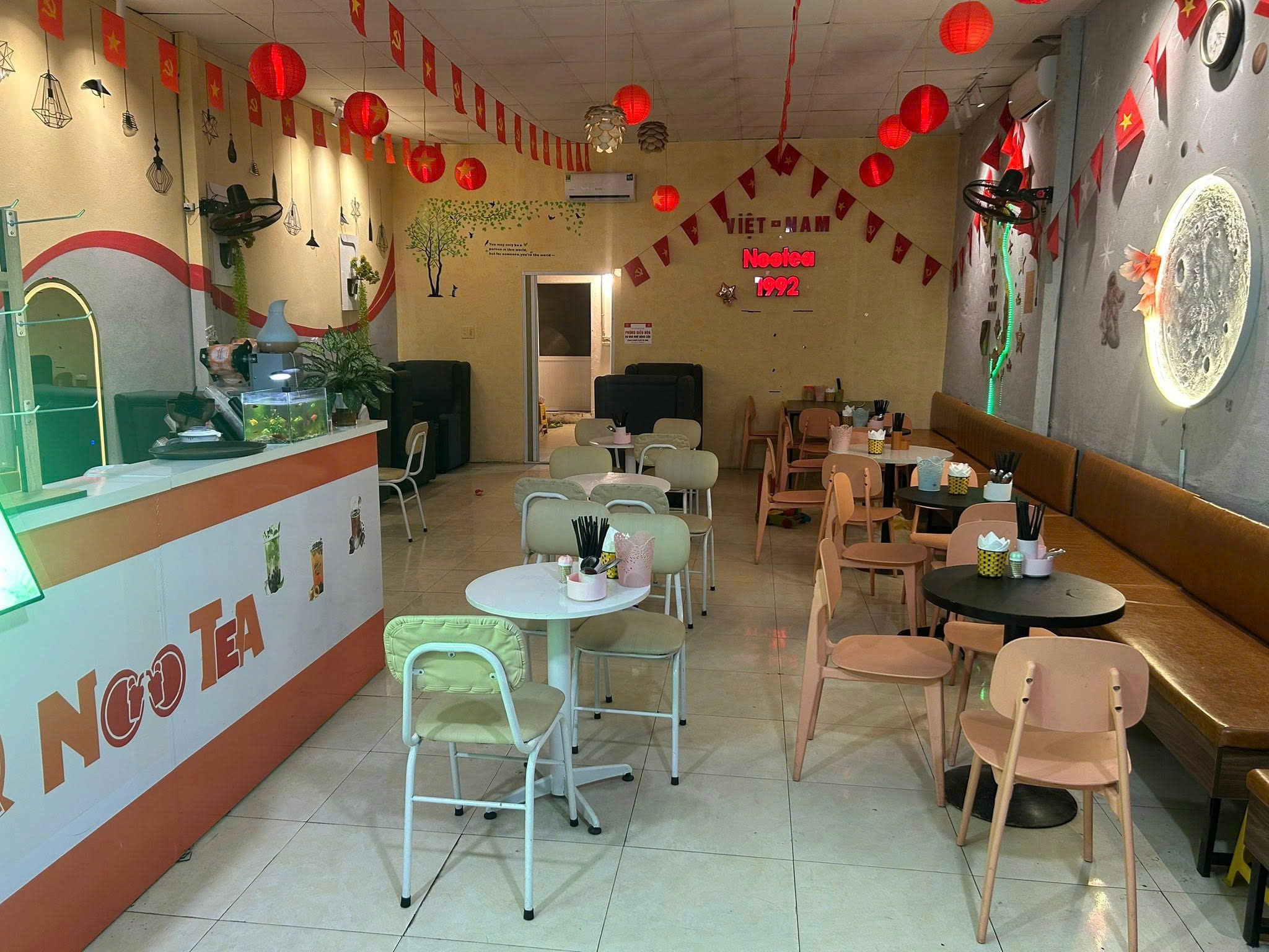  SANG NHƯỢNG QUÁN TRÀ SỮA – MỲ CAY 79 CẦU GIẤY 