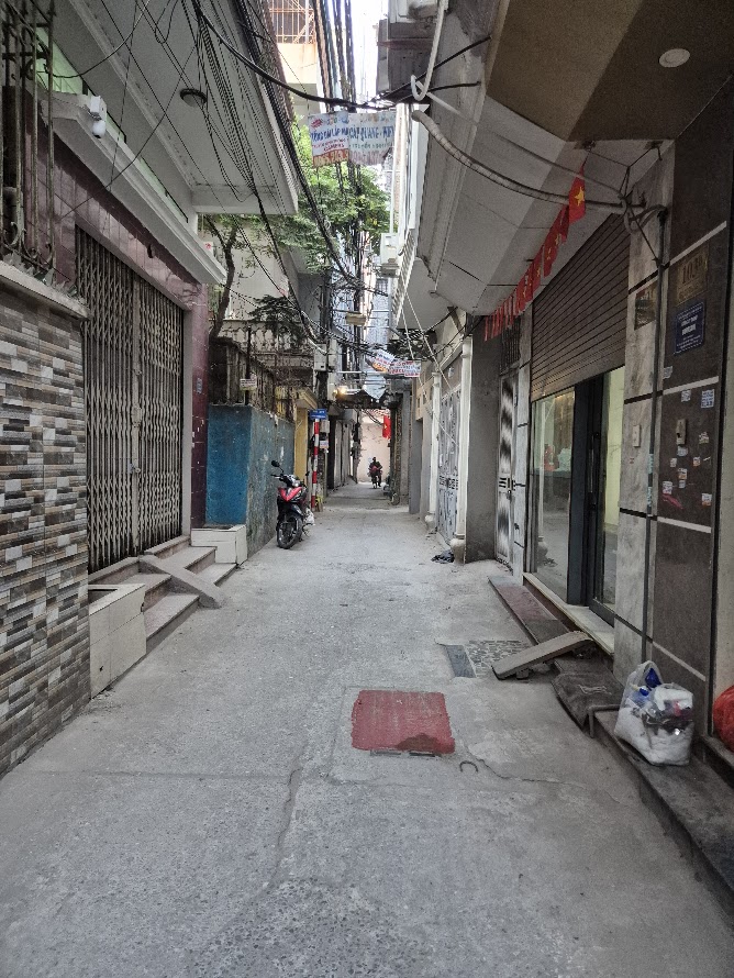  ???? Nguyễn An Ninh  42m 5 Tầng_Mựt Ngõ Thông_8 Tỷ 