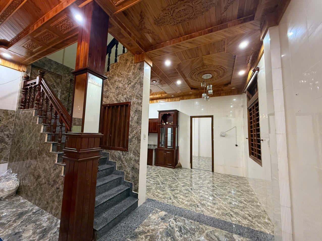  ???? Bán Nhà 2 Tầng 2 Mặt Tiền Kiệt OTO Đào Tấn - Phường Phước Vĩnh TP Huế 