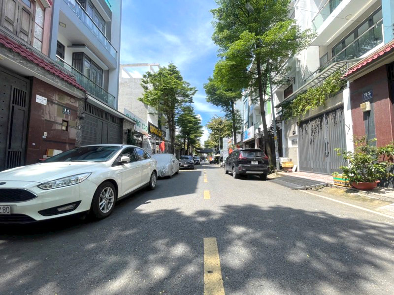  Siêu Phẩm Nhà 4 Tầng 115m² Mặt Tiền KDC Hiệp Bình – Cạnh KDC Hồng Long – Đường 10m, Kinh Doanh Đỉnh, Chỉ 13.5 Tỷ 