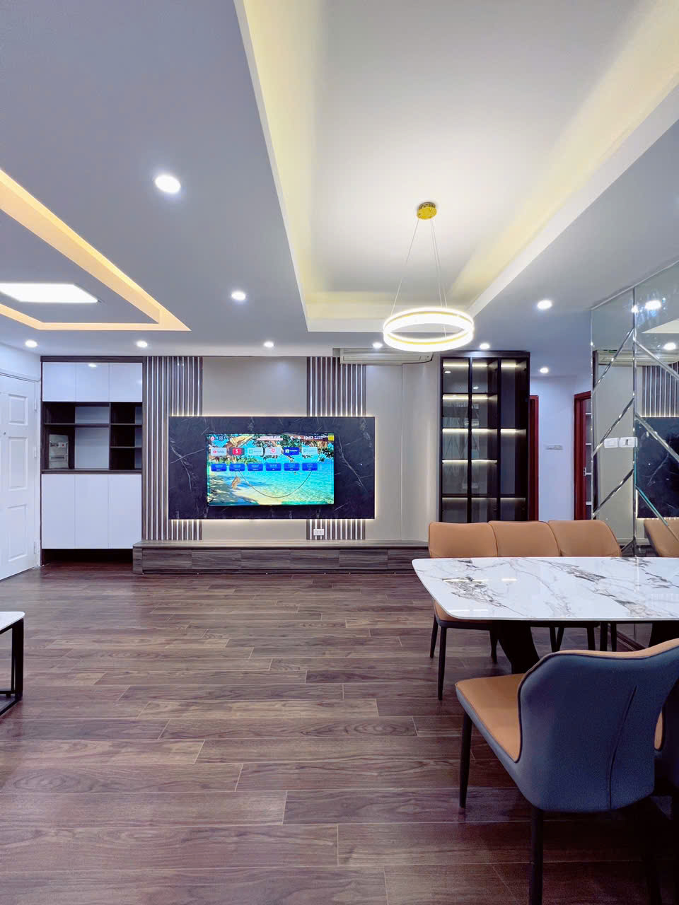  căn hộ chung cư A1 Nguyễn Cơ Thạch, SĐCC 97m², thiết kế 4 ngủ, 2 vệ sinh, 8.4 tỷ 