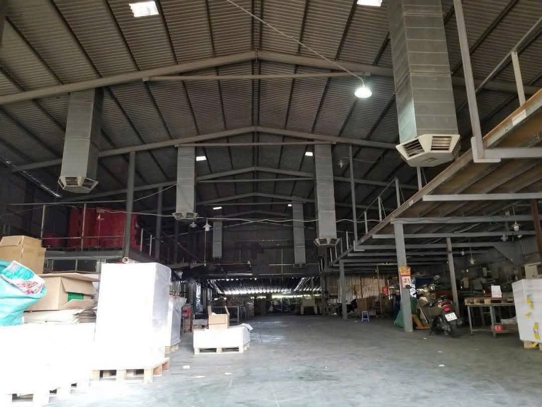  Bán nhà mặt tiền 35x35m giá 30 tỷ Đường Bà Điểm, Hóc Môn 