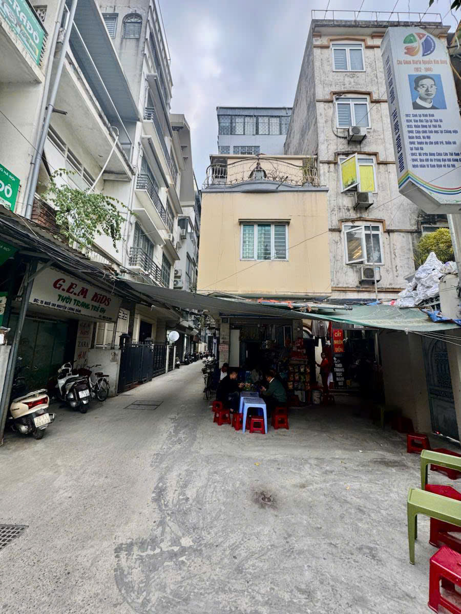  BÁN TRUNG TÂM ĐỐNG ĐA - LÔ GÓC - Ô TÔ TRÁNH KINH DOANH SẦM UẤT HIẾM CÓ KHÓ TÌM 