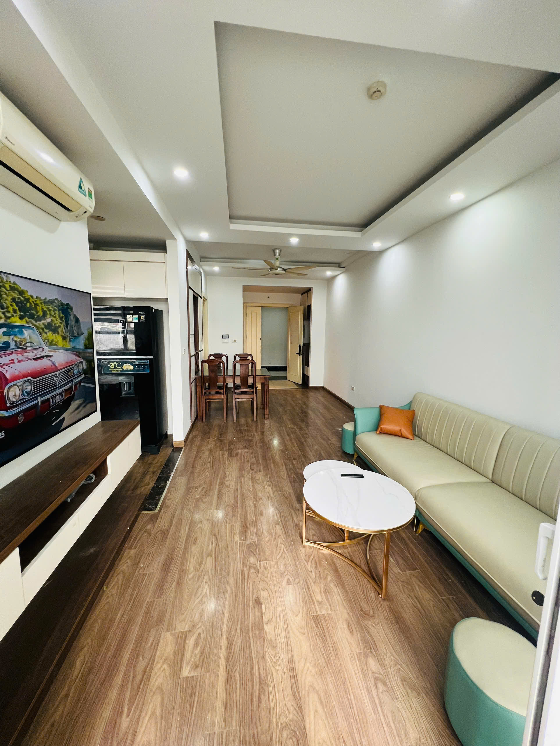  Bán cc Riverside tầng thấp  349 Vũ Tông Phan SĐCC có slot ô tô 68m2, 2 ngủ, 2 WC, 7.1 tỷ 