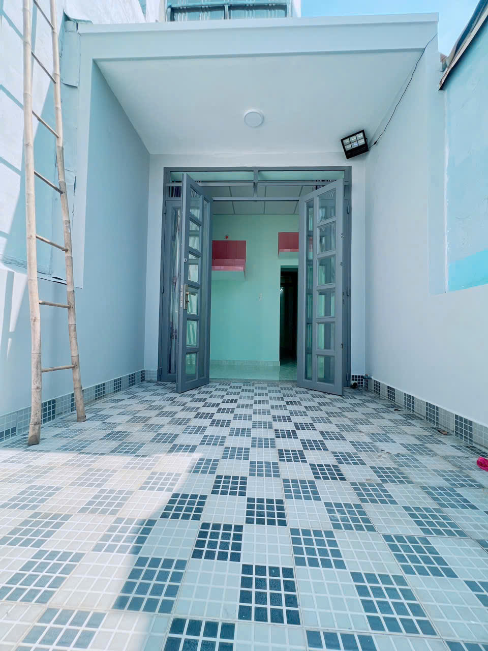  NHÀ 2 MẶT TIỀN NGANG 3 DÀI 17 - 3 TẤM 
CÓ 4 TỶ HƠN 