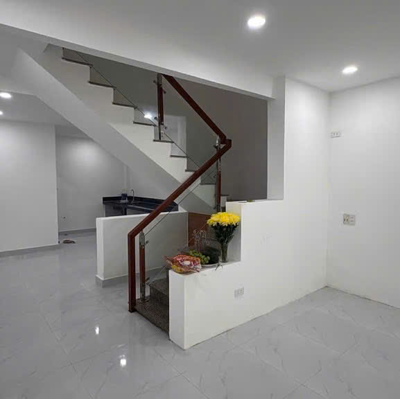  Gấp bán Nhà 2 tầng  An Phú Đông, Q12 , 3PN, 60m2,  sổ hồng riêng, giá chỉ 3.8 tỷ còn TL - Gọi ngay 0918377255! 