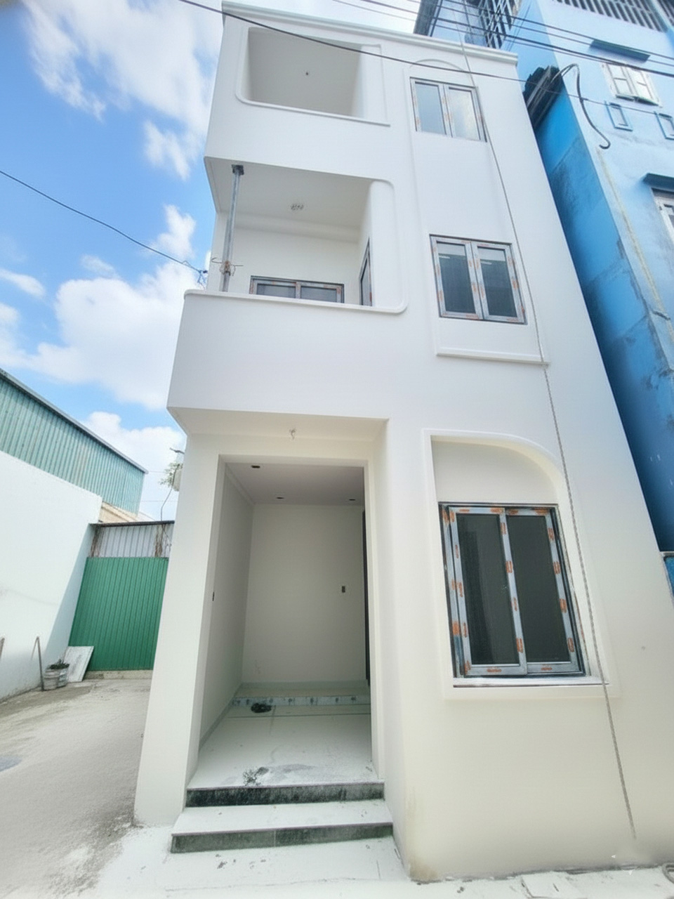  H1668 ???? Giảm 200tr! sát BV 175, SHR, Nở hậu, 3 tầng, 4.3x8.5m, 5.x tỷ 