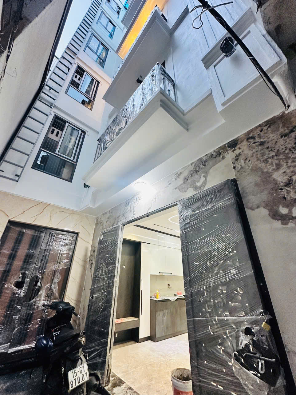  NHÀ ĐẸP CHÍNH CHỦ - GIÁ TỐT - Vị Trí Đẹp Tại Khúc Thừa Dụ, Cầu Giấy, TPHN 