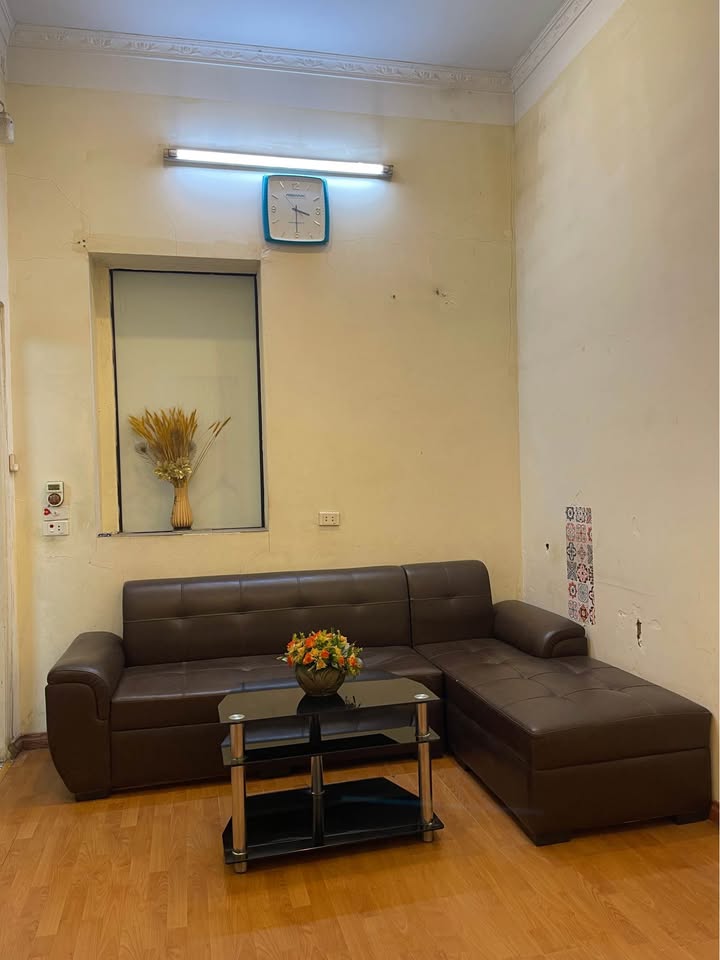  Cho thuê nhà phố Huế, quận Hai Bà Trưng, Hà Nội 