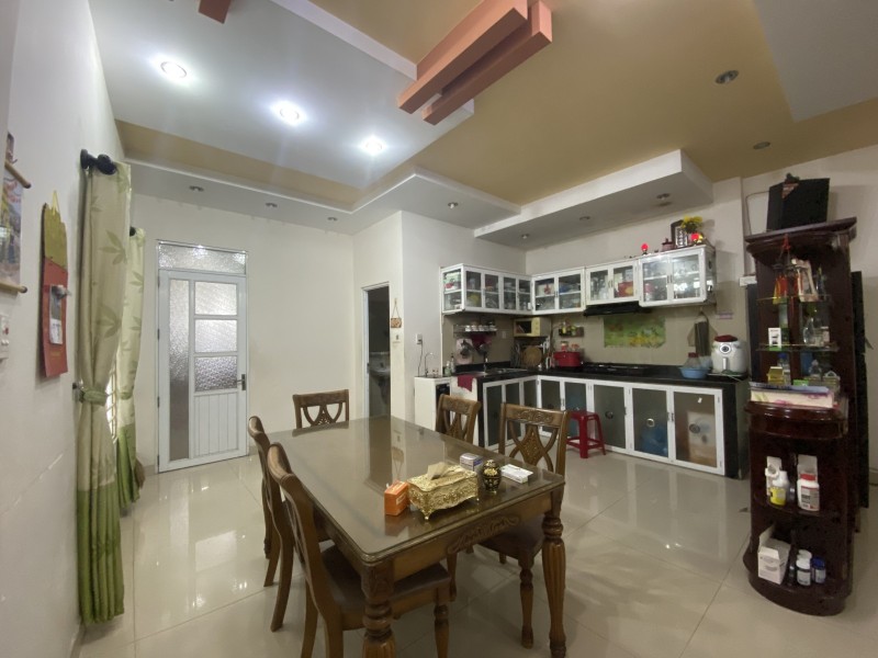  ♥ Góc Mặt Tiền Ông Ích Khiêm Phố Chợ, 108m2, ngang 7m, 3 tầng KD 