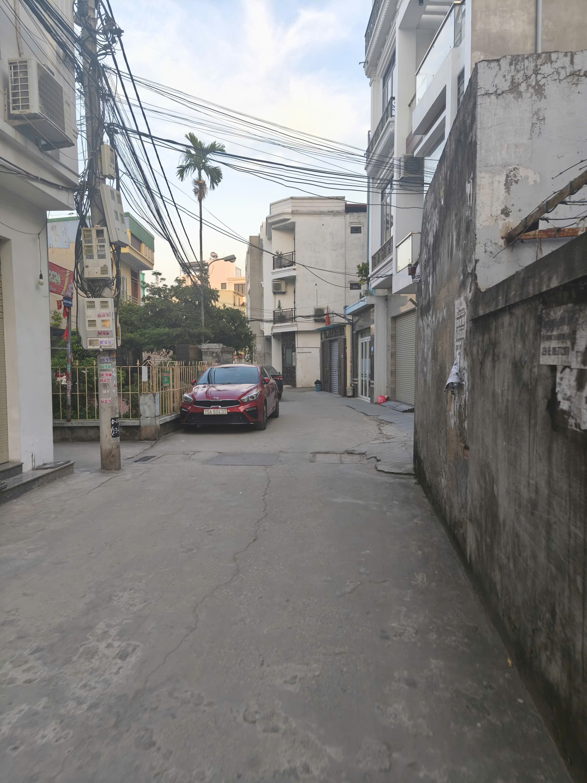  BÁN NHÀ 4 TẦNG XÂY MỚI – Ô TÔ ĐỖ CỬA – NGÕ 81 ĐOÀN KẾT, HẢI AN, HẢI PHÒNG 