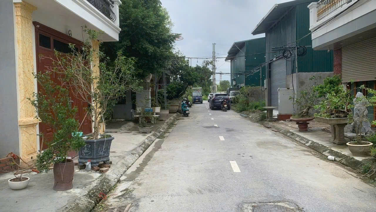  48M2 ĐẤT PHÂN LÔ ĐẤU GIÁ KIM CHUNG HOÀI ĐỨC GIÁ CHỈ 7,X TỶ. 