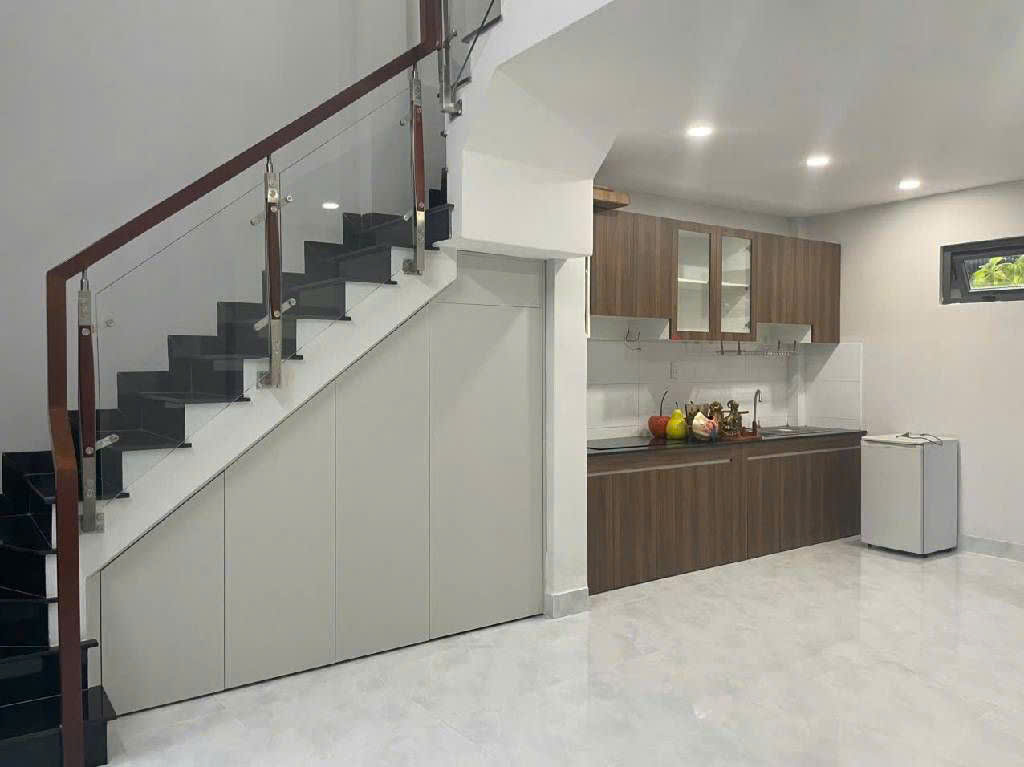  Nhà Quận 2-Mới -2 Tầng-Gần Chợ-Nội Thất Đầy Đủ-An Ninh-Sổ Riêng-Giá Rẻ 