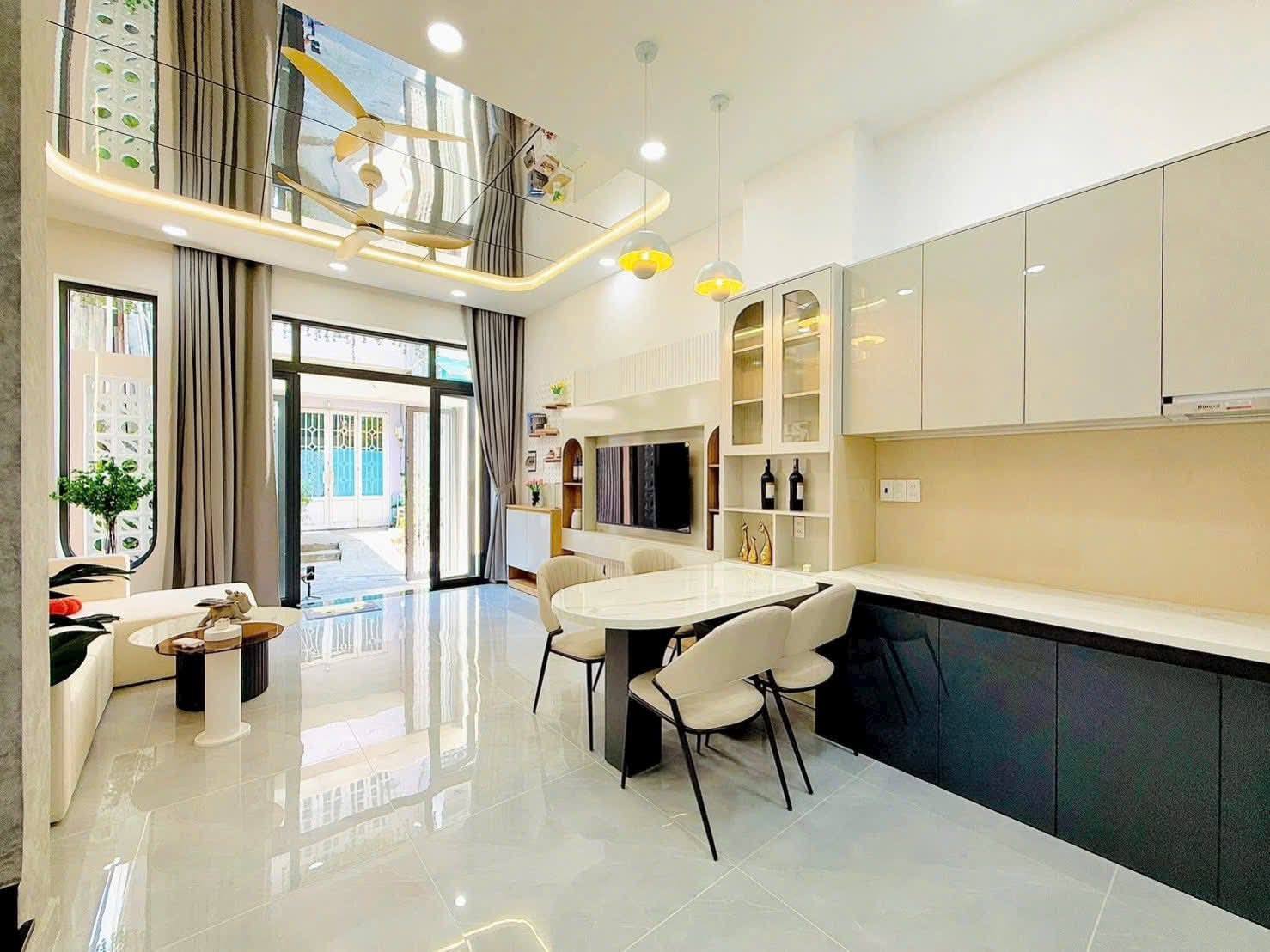  Tổ ấm vợ chồng trẻ Ni Sư Huỳnh Liên, Bảy Hiền Tân Bình, 35m², 2 tầng – 3 phòng ngủ – Giá 4,25  tỷ 