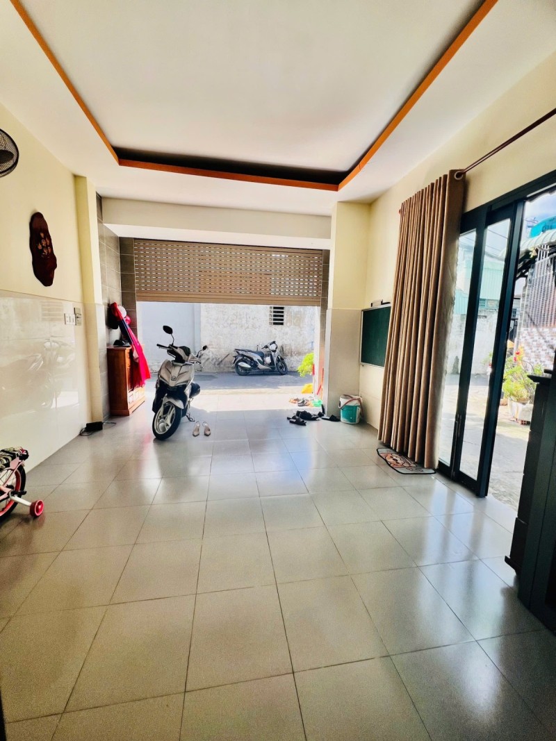  Bán nhà đường Số 6, Phường  Linh Tây, Thủ Đức, TP HCM. DT 72m2, SH, 7.99  tỷ. LH: 0933125879 