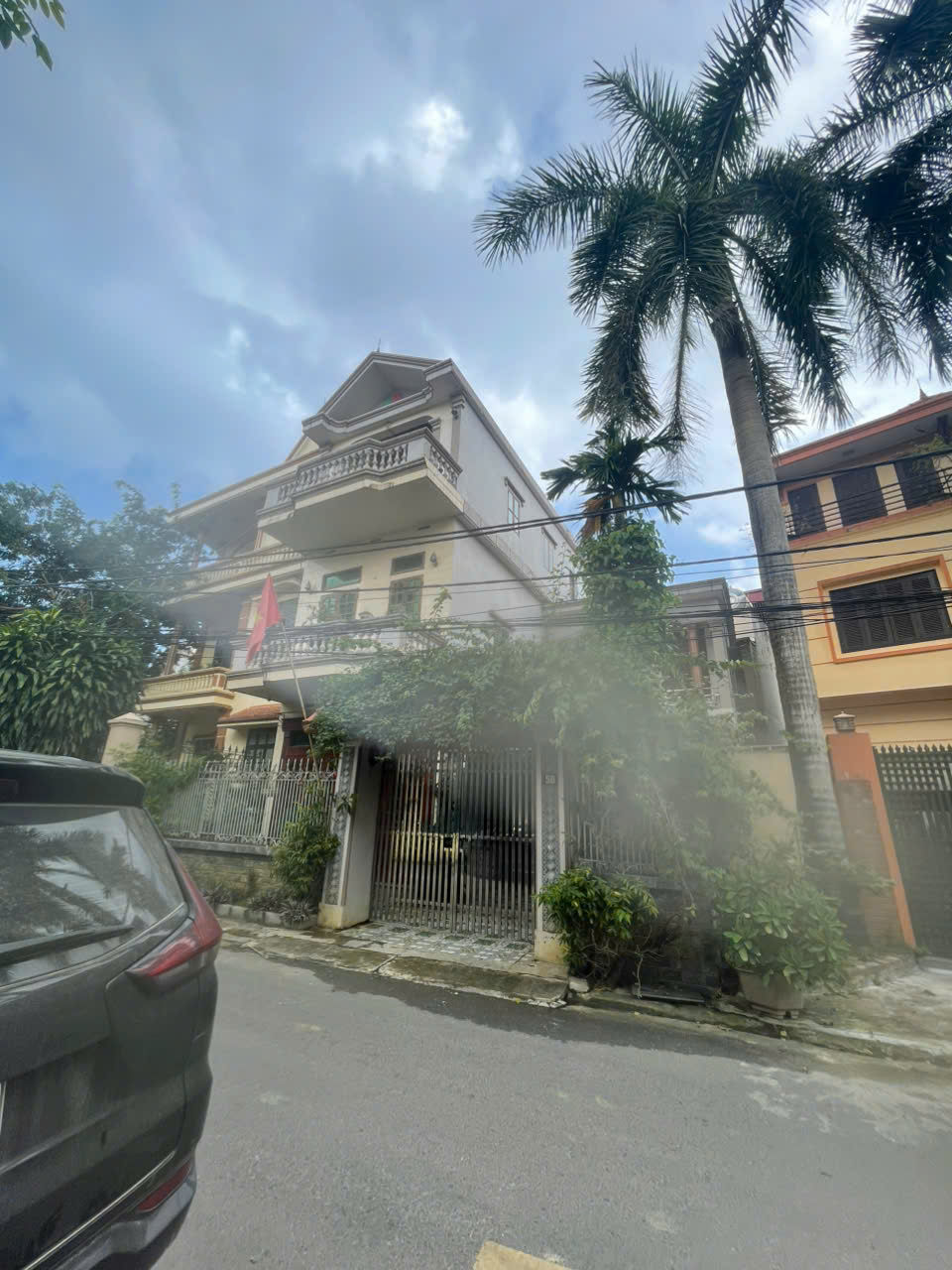  chính chủ bán nhà Nguyễn Du Dinh Thự Mini 