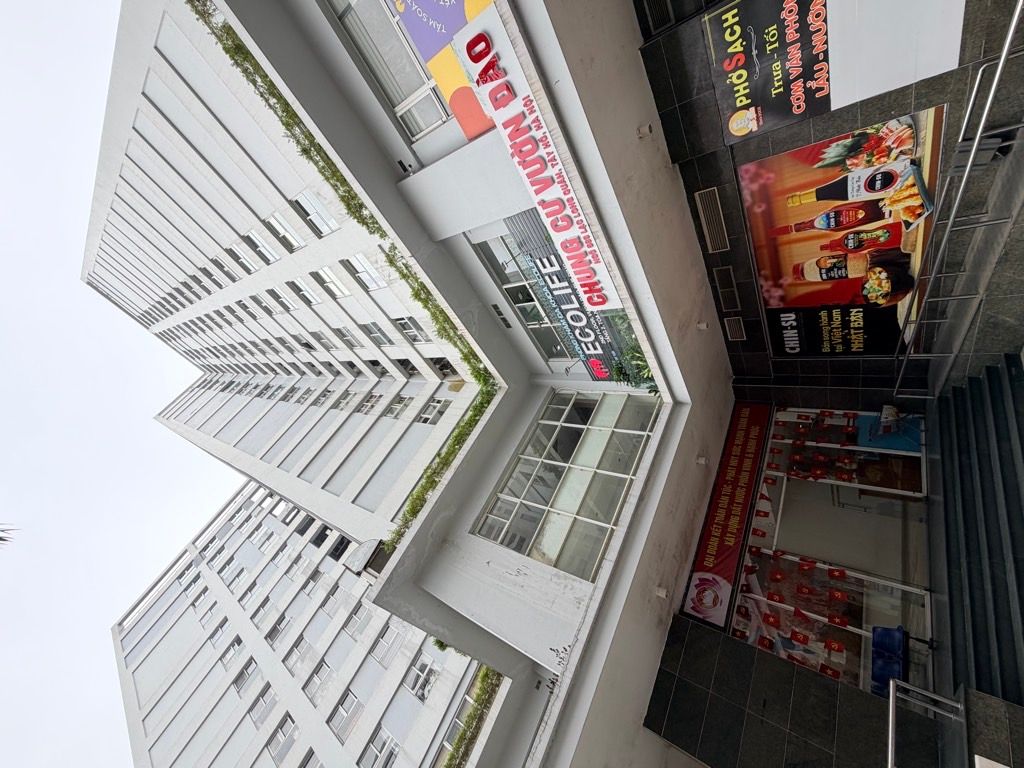  CĂN HỘ CAO CẤP - CHUNG CƯ VƯỜN ĐÀO - CẠNH LOTTE TÂY HỒ - CHÂN CẦU NHẬT TÂN - GIÁ HỢP LÝ_128M2. 