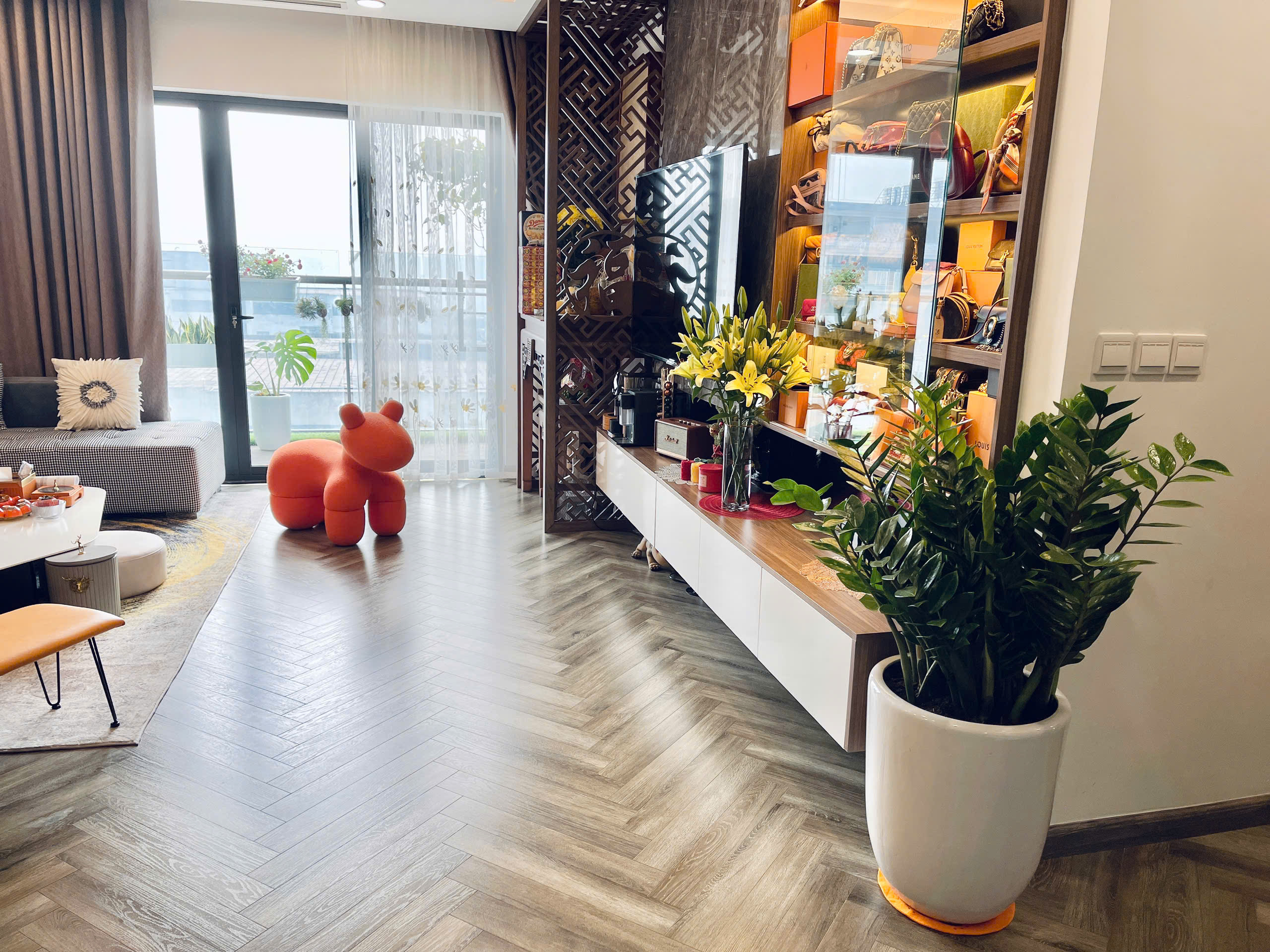  Cần bán căn góc VIP nhất tòa GoldTower 141m² 3PN, 2WC 14.9 tỷ - Có slot ô tô 