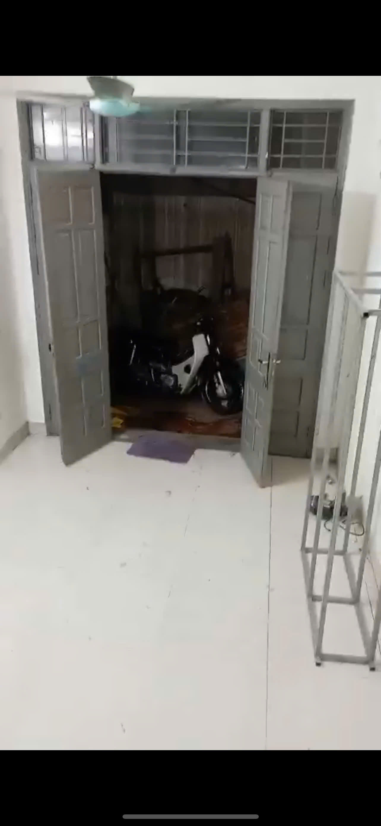  Cho thuê nhà nguyên căn ngõ 193 Nam Dư, 40m² × 3 tầng, 3 ngủ, 2 WC, 8 triệu 