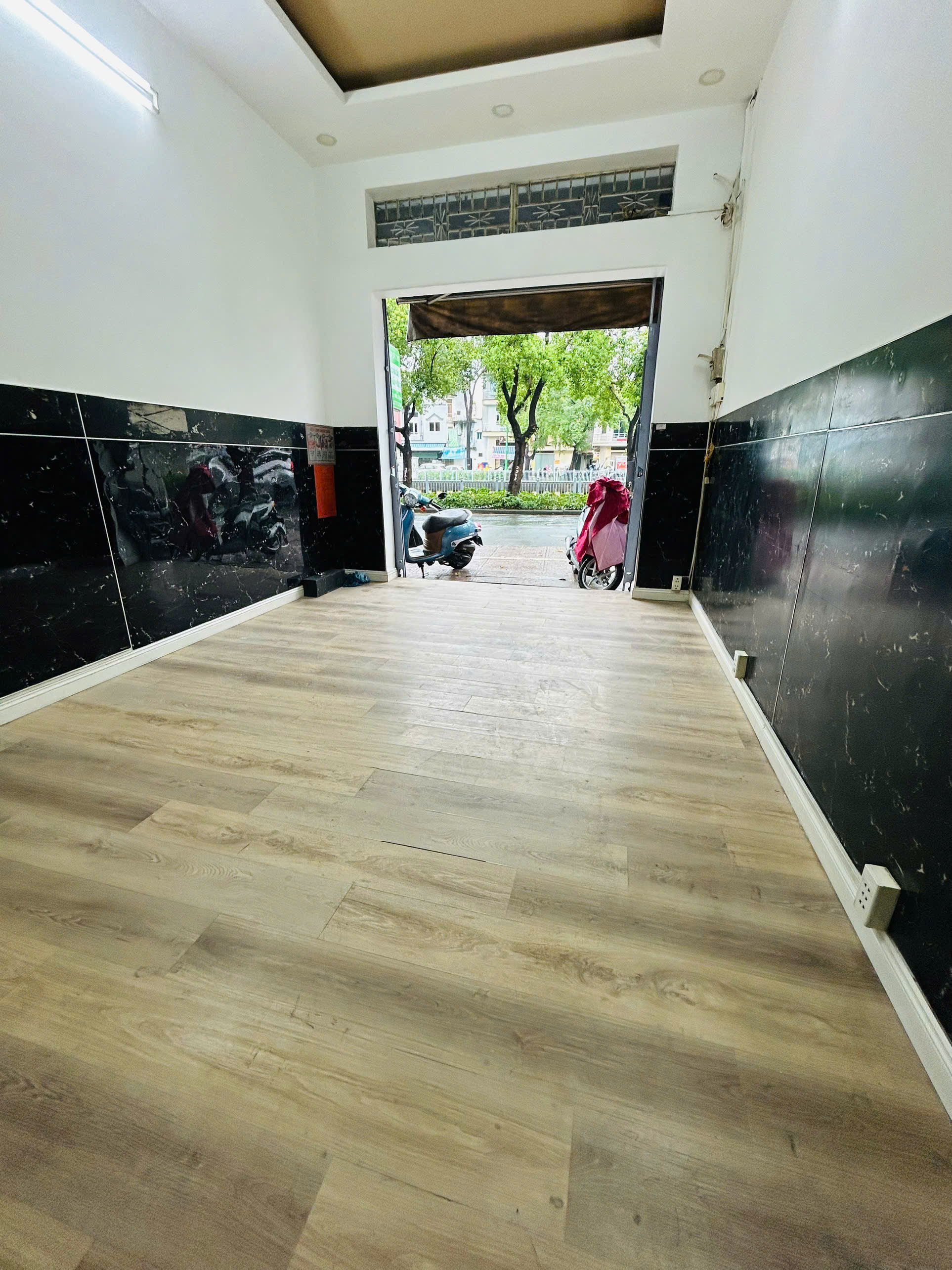  CHO THUÊ NHÀ NGUYÊN CĂN 1 TRỆT 1 LẦU – Đ. HOÀNG SA, P.5,QUẬN TÂN BÌNH,TP. HỒ CHÍ MINH 