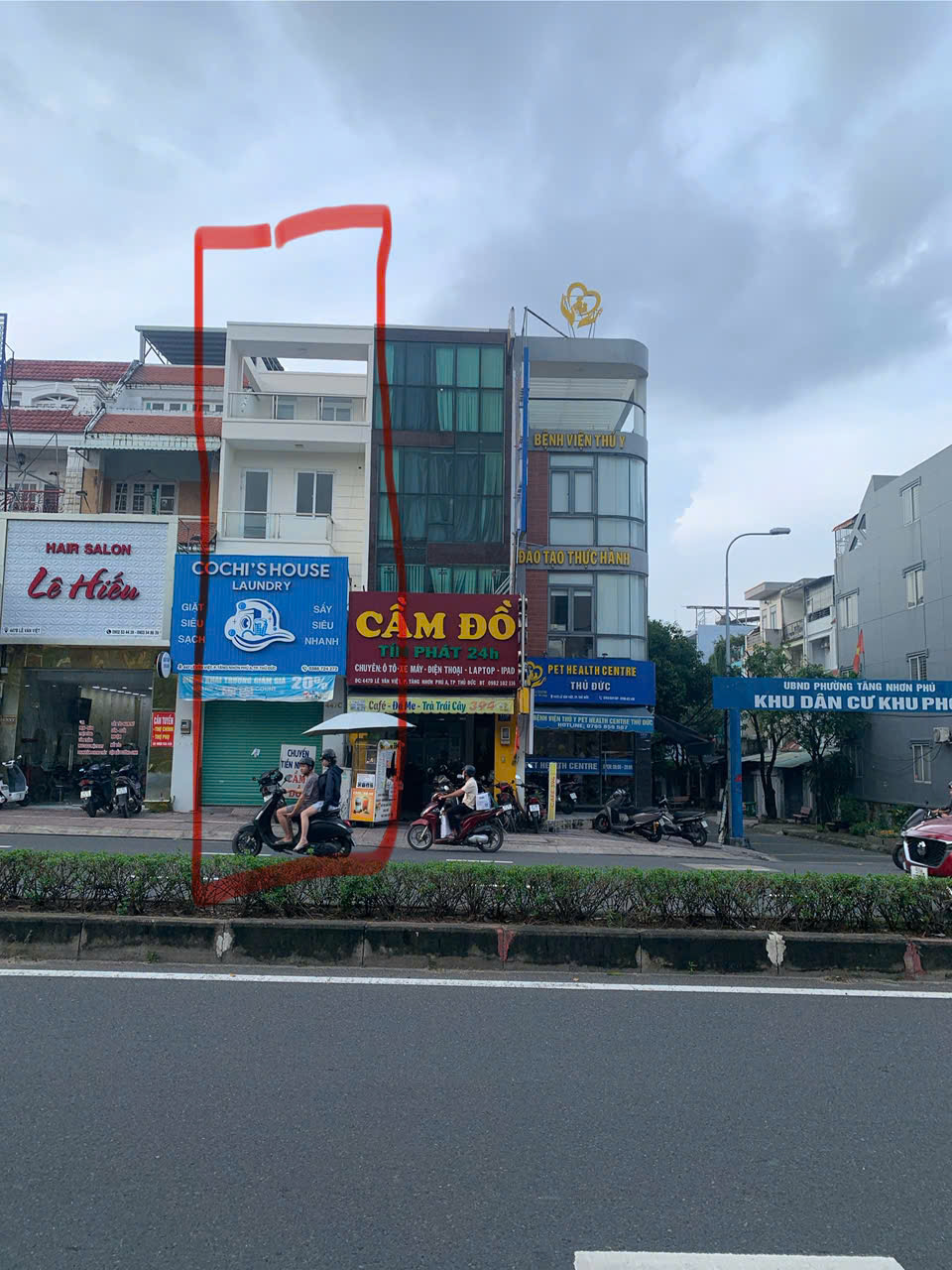  CHO THUÊ NHÀ NGUYÊN CĂN – MẶT BẰNG ĐƯỜNG LÊ VĂN VIỆT (Q.9 CŨ)
Vị trí đắc địa – Đối diện Vila Hill 