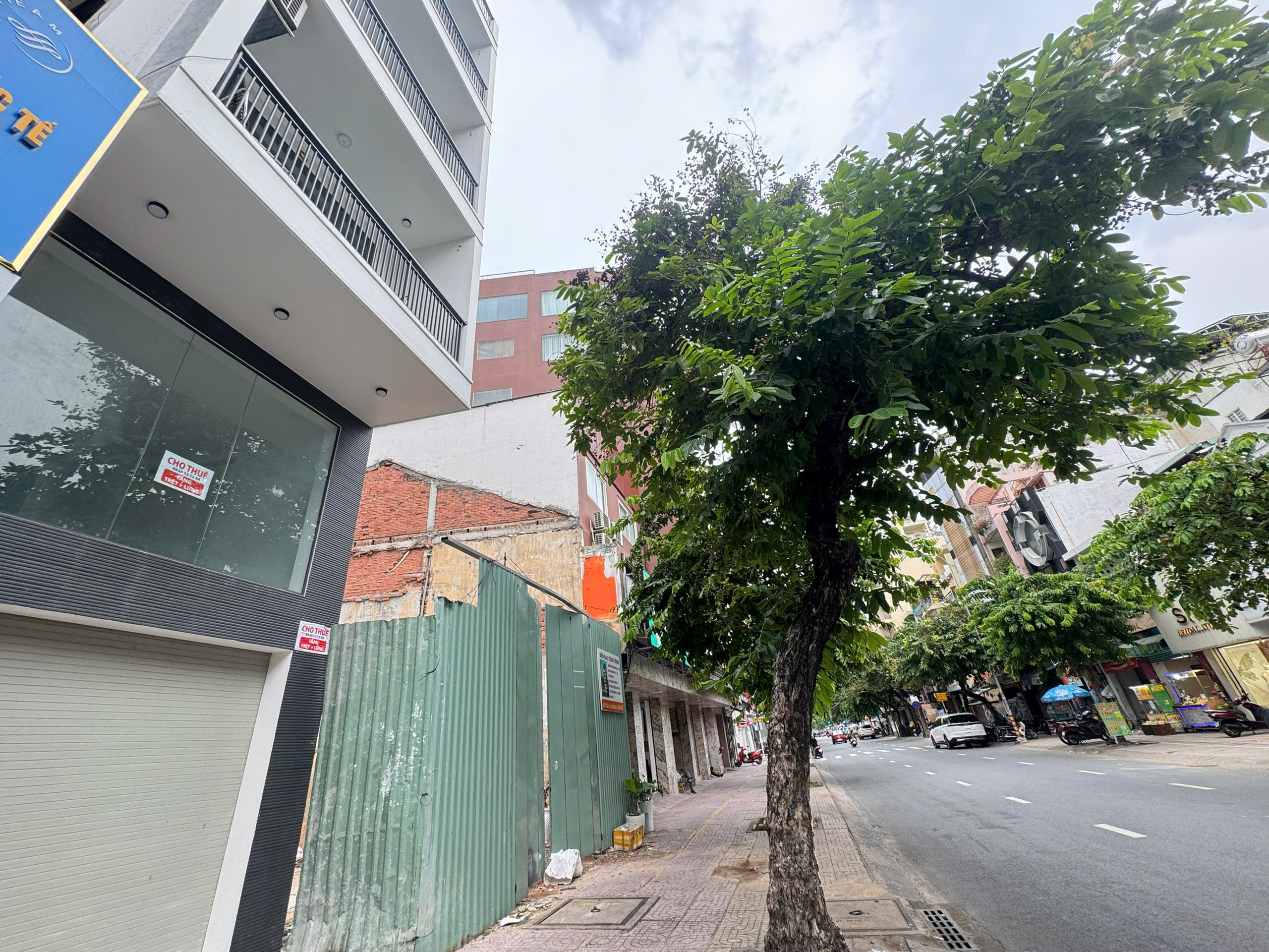  BÁN SIÊU PHẨM GPXD 1 HẦM 8 TẦNG - MẶT TIỀN KINH DOANH Đ. NGUYỄN ĐÌNH CHIỂU, Q.3 - 8M*24M 