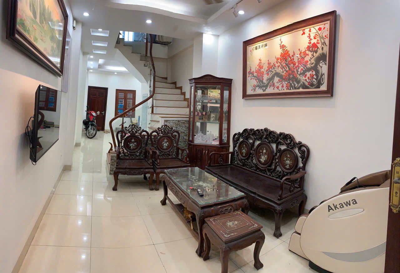  Cho thuê nhà nguyên căn ngõ 102 Hoàng Đạo Thành 50m² x 4 tầng, 3PN, 13 Triệu 