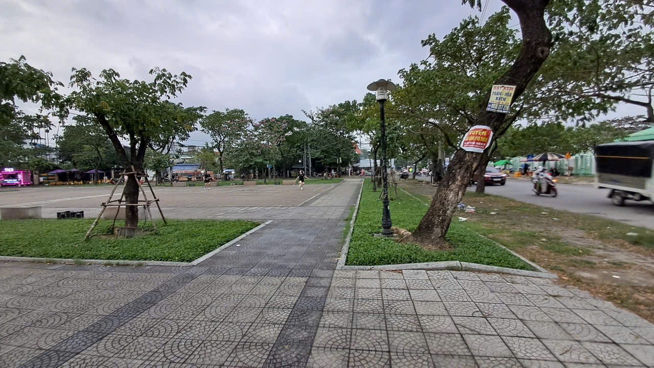  NGUYỄN HUY TƯỞNG- MẶT TIỀN 7M5- KINH DOANH TUYỆT ĐỈNH- MỞ CỬA RA TIỀN VÔ-  GIÁ NHÀ  KIỆT. 