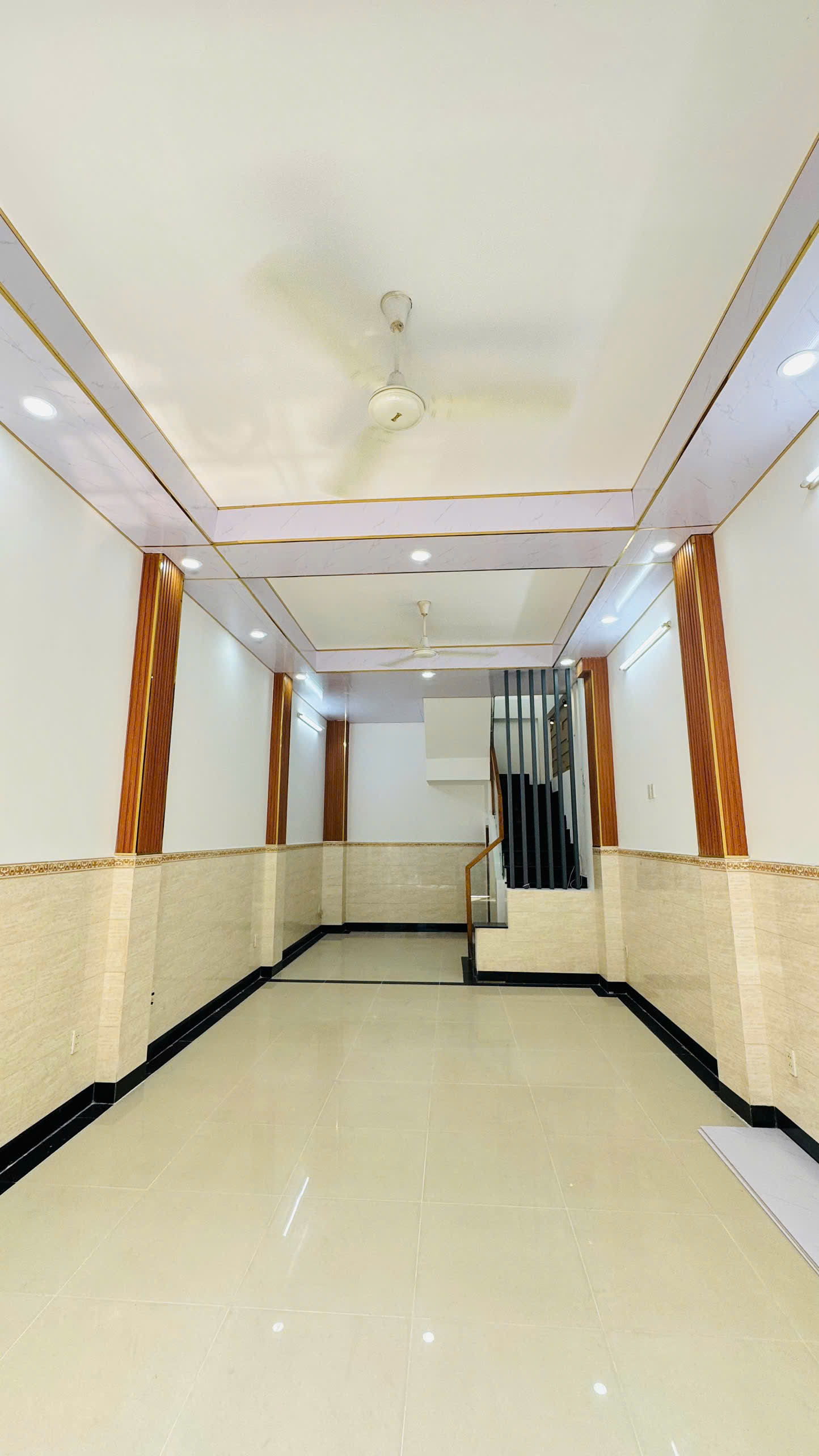  BÁN NHÀ ĐẸP 4 TẦNG BTCT – DT (4×12) – MẶT TIỀN KINH DOANH THÔNG LIÊN KHU 8–9 – CHỈ 6.25 TỶ TL CHỦ! 