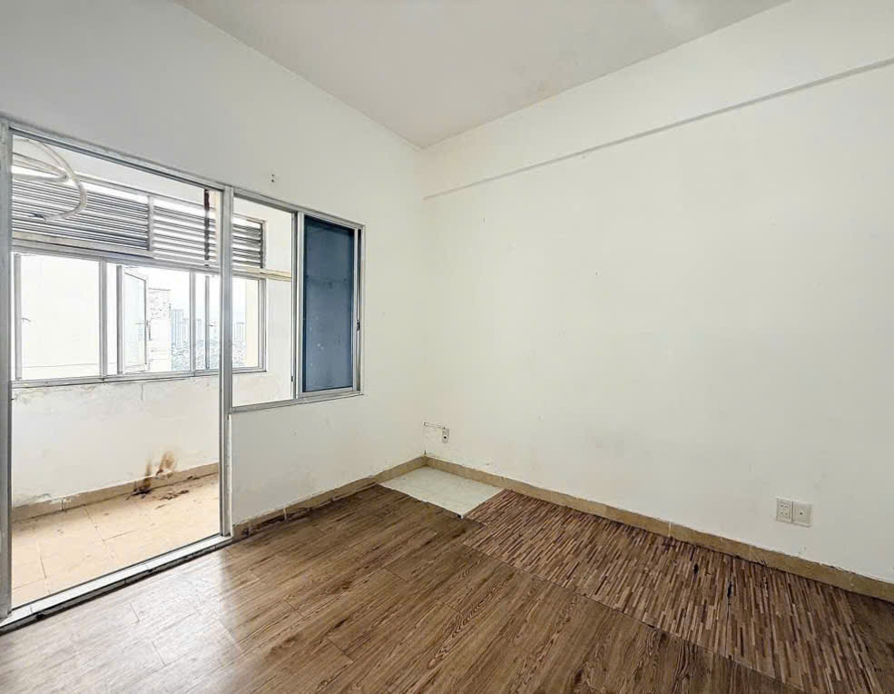  Cao ốc Ngô Gia Tự - Hòa Hảo - QUẬN 10 – 5 x 13 m - 3.85 tỷ 