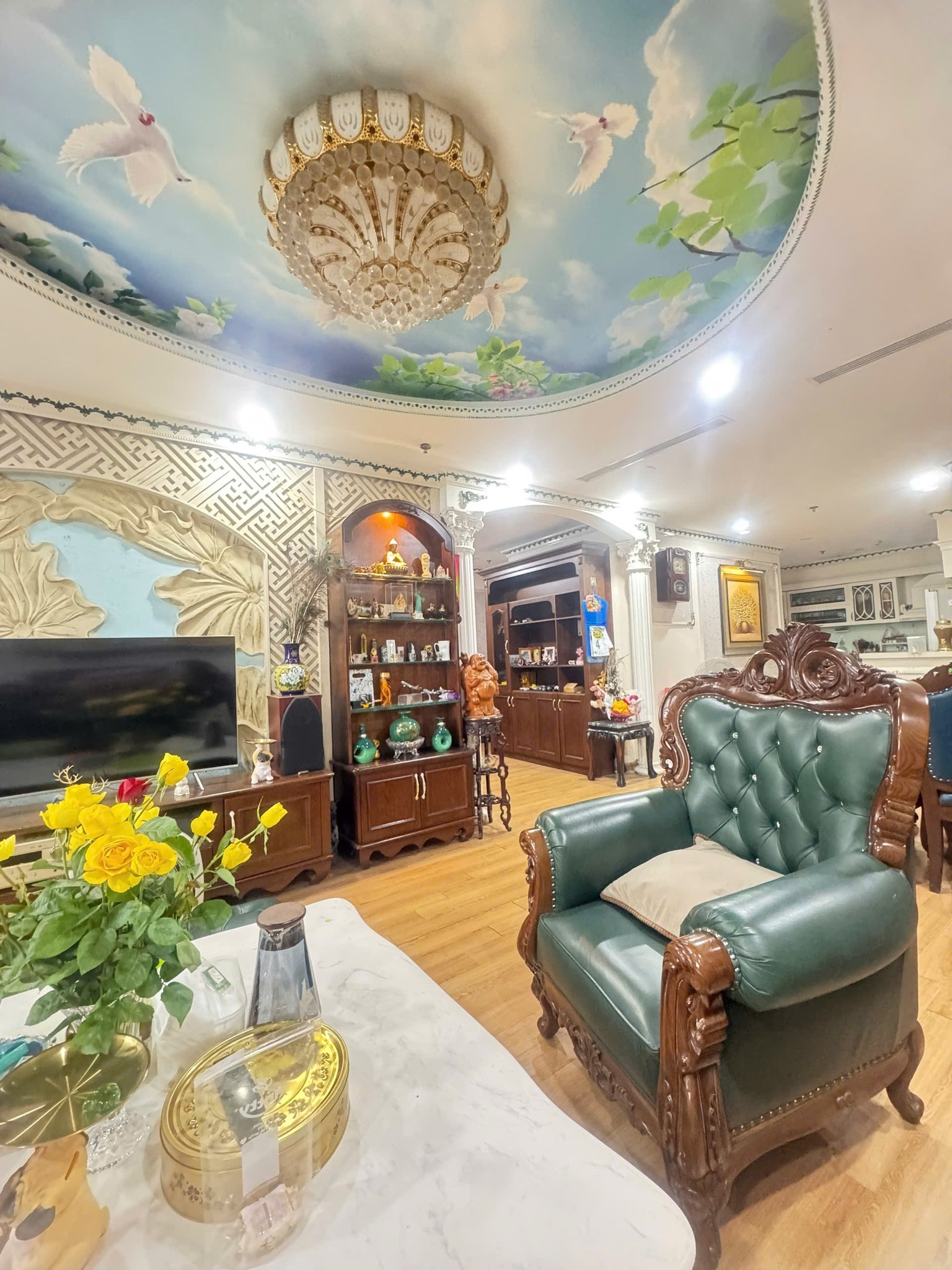  ????BÁN MỌI GIÁ????Đẳng cấp Vinhomes 54A Nguyễn Chí Thanh 158m 4PN, Nội thất tiện nghi, 26.5 tỷ 