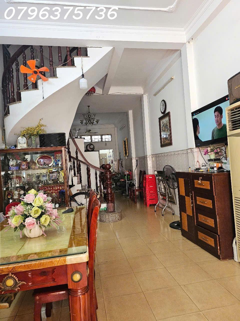  ???????? Bán Nhà Đẹp 2 Lầu + Sân Thượng – P13 Quận 8 – Chỉ 7.5 Tỷ TL 