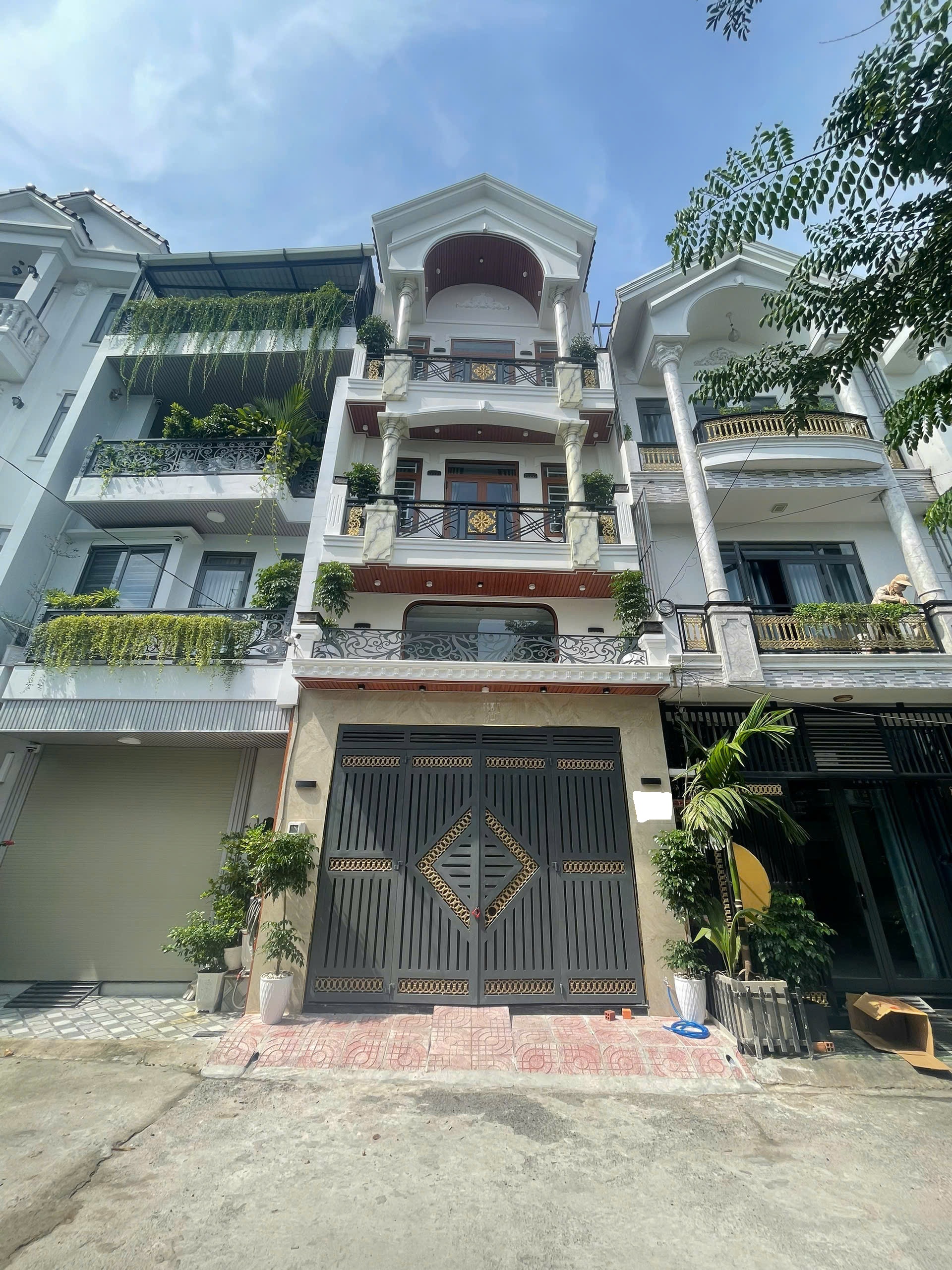  Nhà Ngang 5m Nở Hậu Lê Văn Khương Quận 12 5 Tầng Full Nội Thất Nhỉnh 6 Tỷ. 