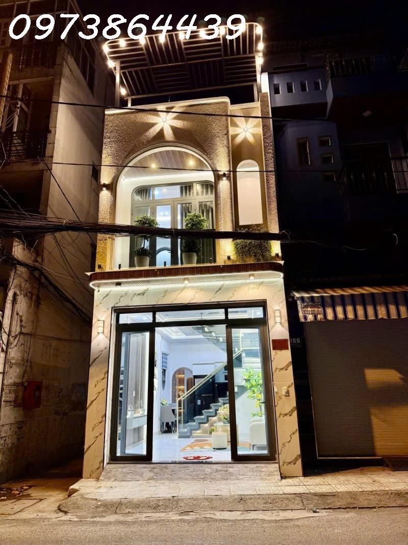  ???? NHÀ MẶT TIỀN KINH DOANH 2 TẦNG – GẦN THỐNG NHẤT – ĐS 8 – FULL NỘI THẤT – P.11 GÒ VẤP
3 PN – DTSD 90m² – Giá chỉ 5.98 tỷ TL 